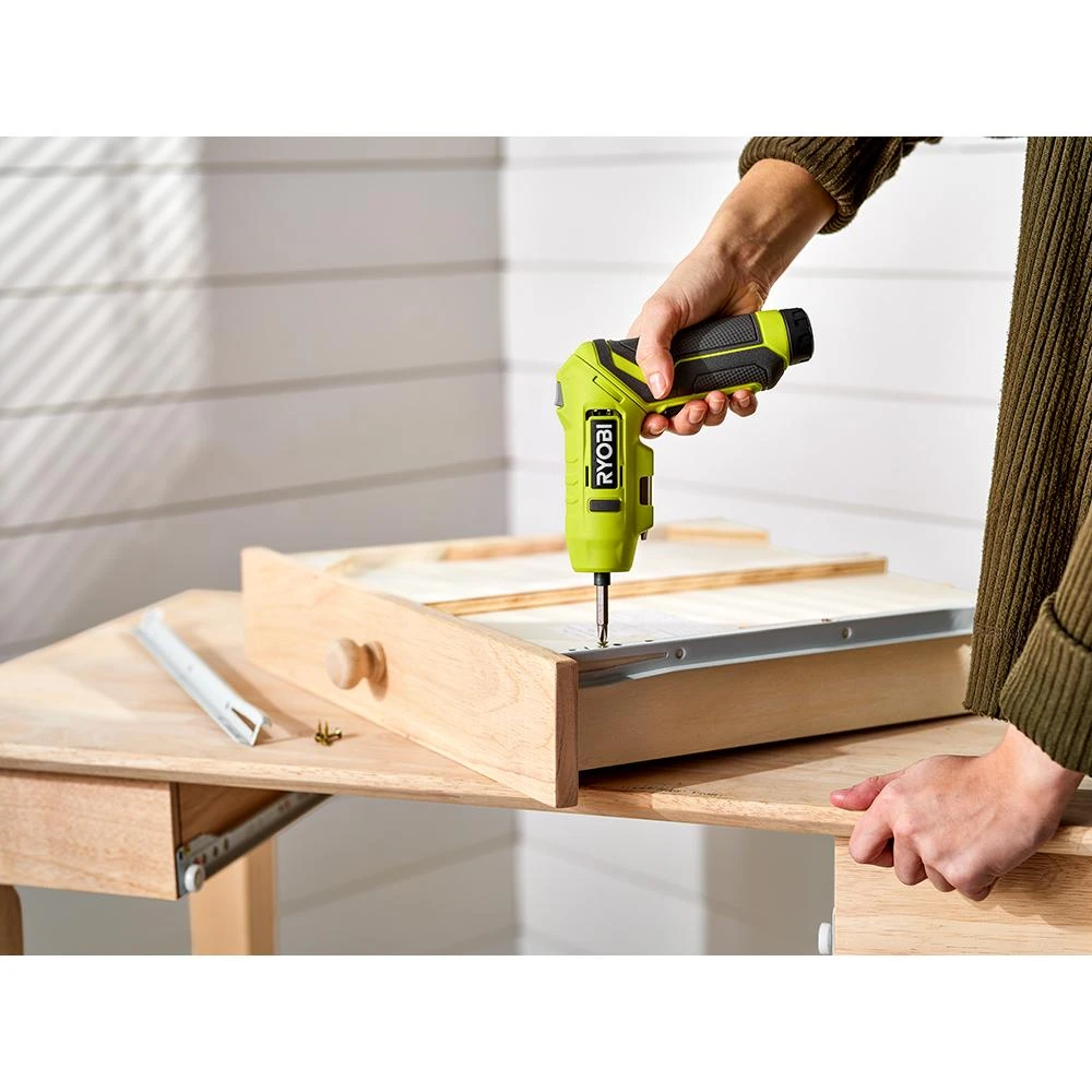 RYOBI USB LITHIUM Screwdriver Kit 4 RYOBI USB LITHIUM Screwdriver Kit - Image 4