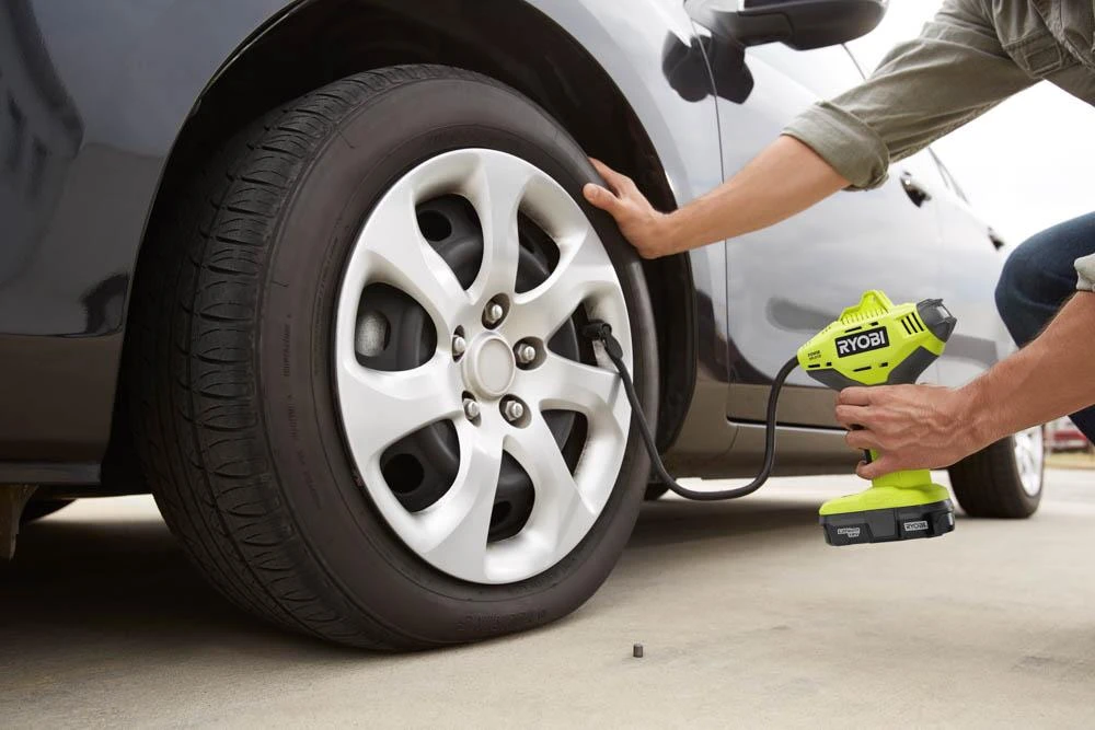 RYOBI 18V ONE+ High Pressure Inflator With Digital Gauge 7 RYOBI 18V ONE+ High Pressure Inflator With Digital Gauge - Image 7