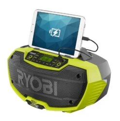RYOBI 18V ONE+ Hybrid Stereo With Bluetooth™ Wireless Technology 10 RYOBI 18V ONE+ Hybrid Stereo With Bluetooth™ Wireless Technology -Tool Series Store P746 04