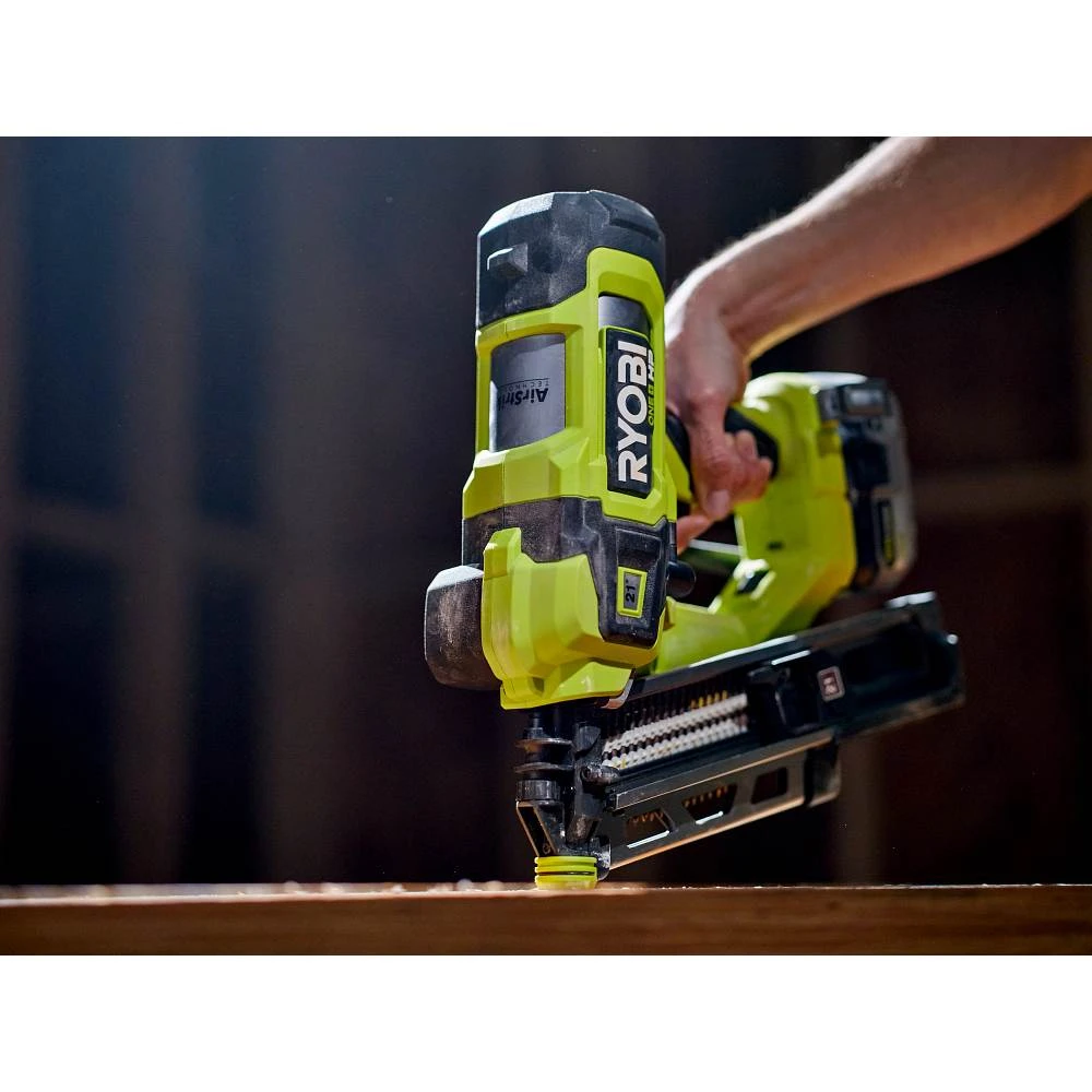 RYOBI 18V ONE+ HP Brushless AirStrike 21 Degree Framing Nailer Kit 2 RYOBI 18V ONE+ HP Brushless AirStrike 21 Degree Framing Nailer Kit - Image 2