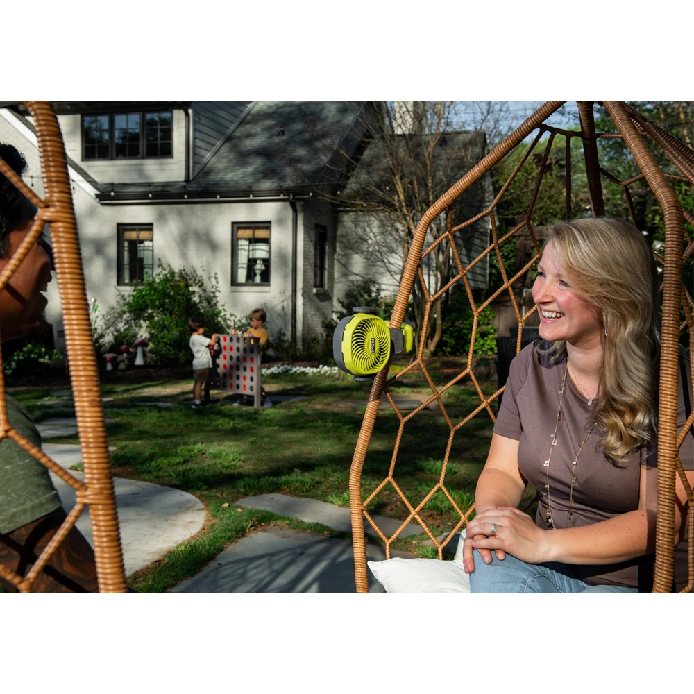 RYOBI 18V ONE+ 4" Clamp Fan 2 RYOBI 18V ONE+ 4" Clamp Fan - Image 2