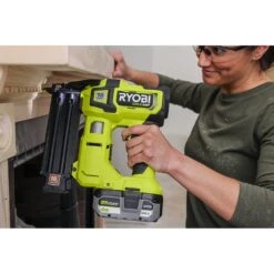 RYOBI 18V ONE+ HP Brushless AirStrike 18-Gauge Brad Nailer -Tool Series Store ZRP322 04