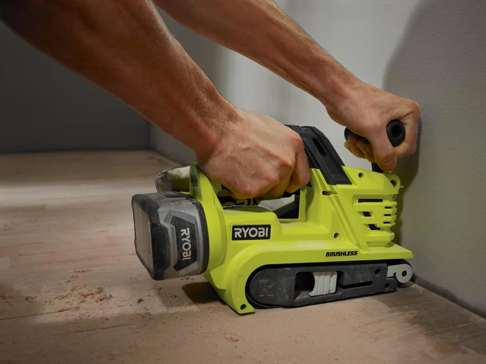 RYOBI 18V ONE+ Brushless Belt Sander 9 RYOBI 18V ONE+ Brushless Belt Sander - Image 9
