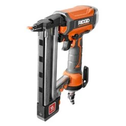 RIDGID 1-1/2" 18 GA Finish Stapler