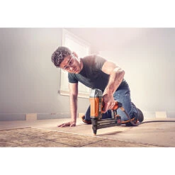 RIDGID 1-1/2" 18 GA Finish Stapler -Tool Series Store ZRR150FSF 04