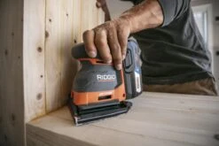 RIDGID 18V OCTANE Brushless 3-Speed 1/4 Sheet Sander -Tool Series Store ZRR86064B 06